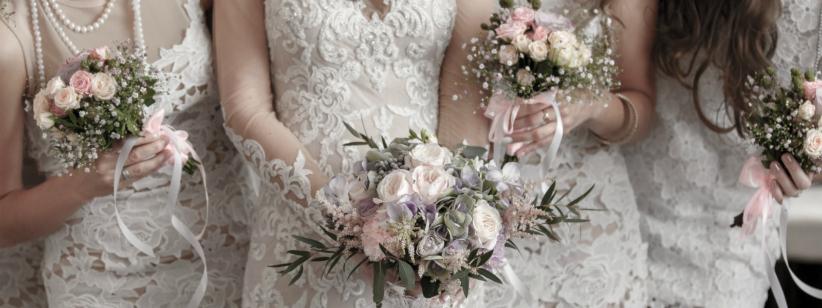 Simply Crown Wedding Package