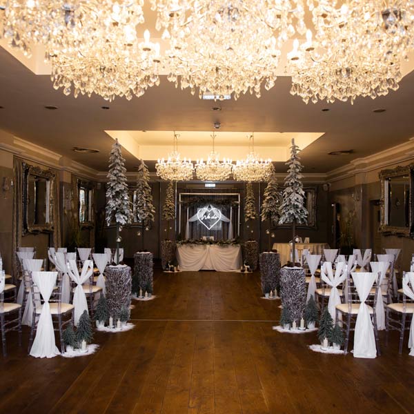 Christmas Wedding aisle