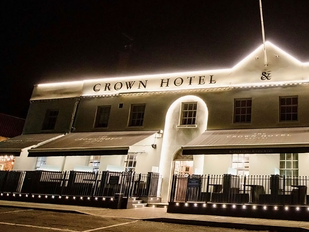Crown Hotel
